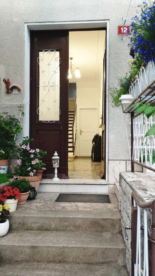 Guest House Ізола Екстер'єр фото